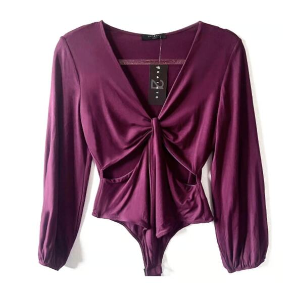 Ultra Soft Cutout Bodysuit Size Medium NWT - Picture 1 of 5